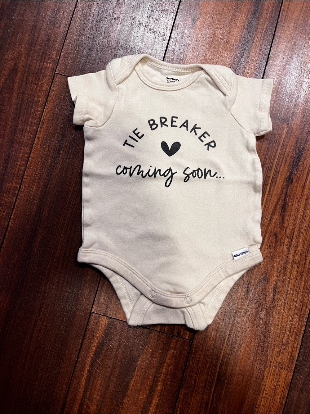 Gerber Cream Short-Sleeve Bodysuit with 'Tie Breaker Coming Soon' Print